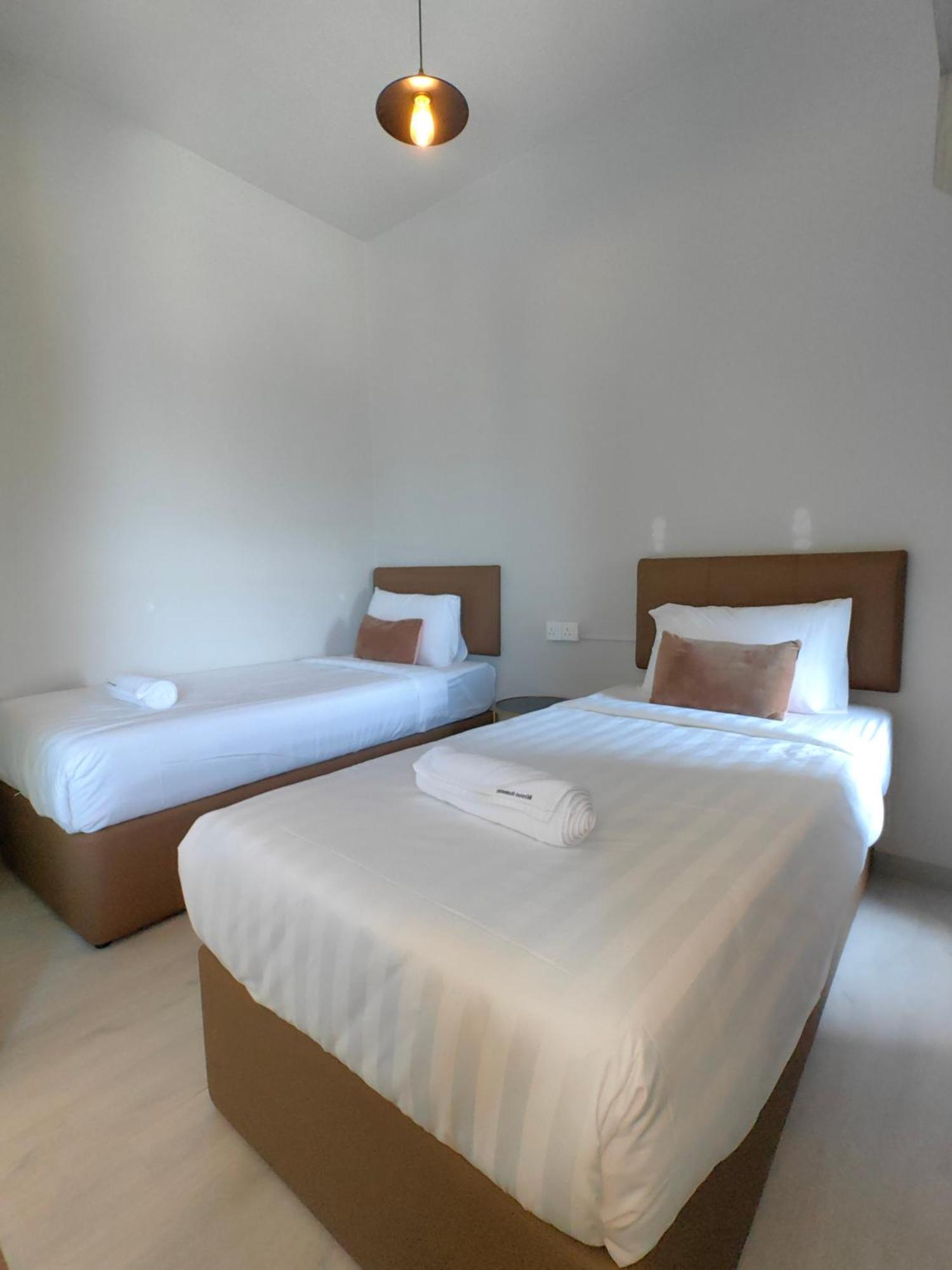 Jesselton Quay By Miraton Lodge 1 Kota Kinabalu Buitenkant foto